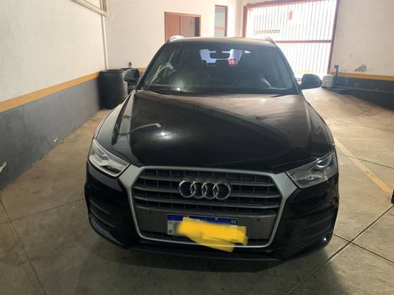 AUDI Q3 1.4 TFSI AMBIENTE FLEX 4P S TRONIC